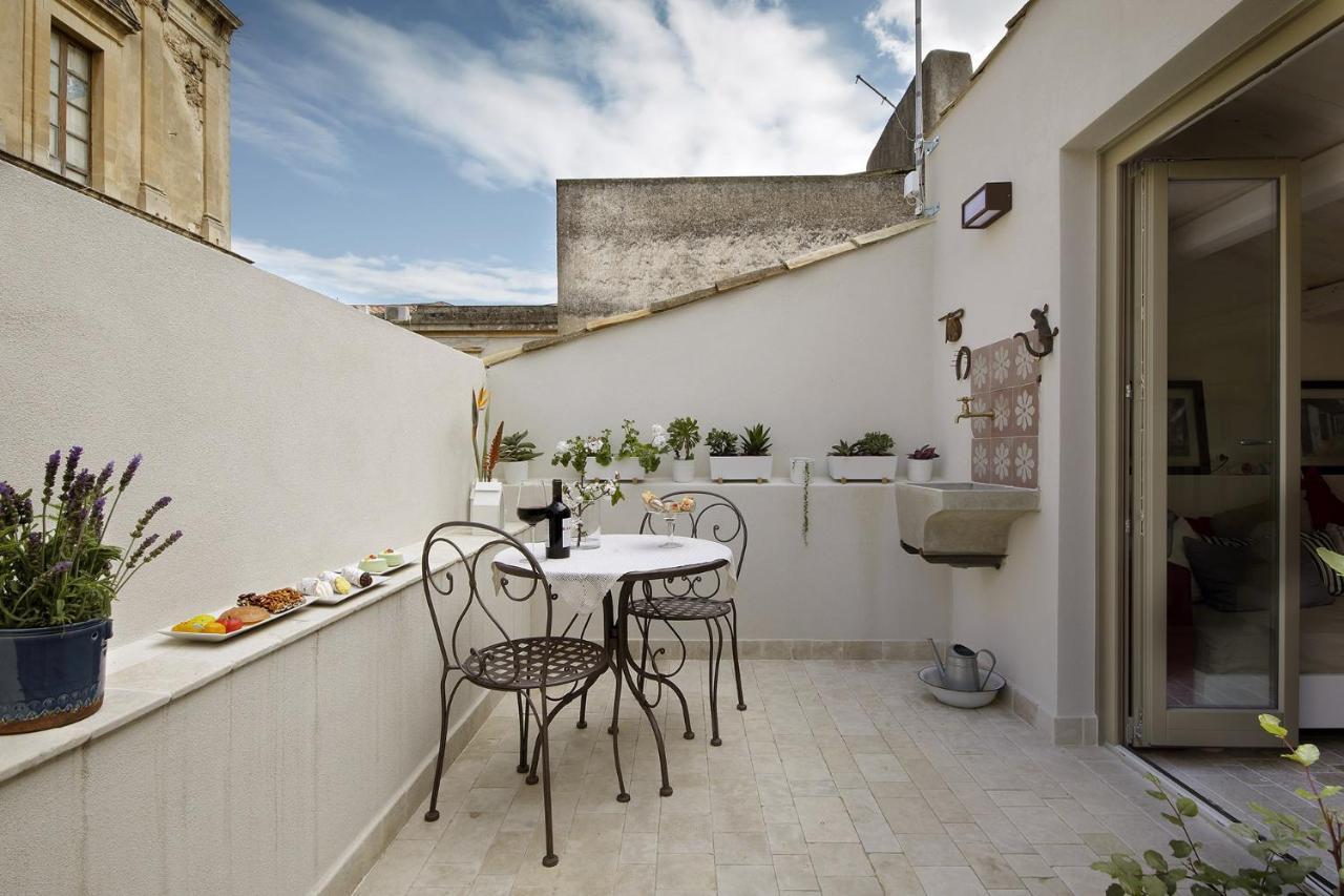 Nicotera Apartment نوتو المظهر الخارجي الصورة